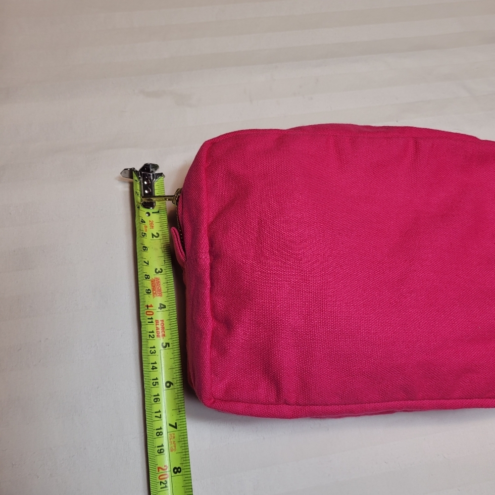Wacoal Pink Cosmetic Bag - Picture 6 of 8